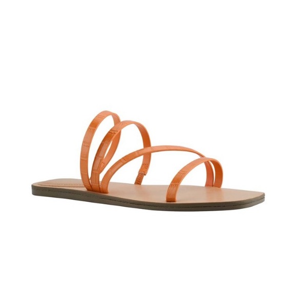 Marc Fisher Orange Croc-Embossed Bonina Sandal Womens Size 7.5 NIB - Picture 1 of 6